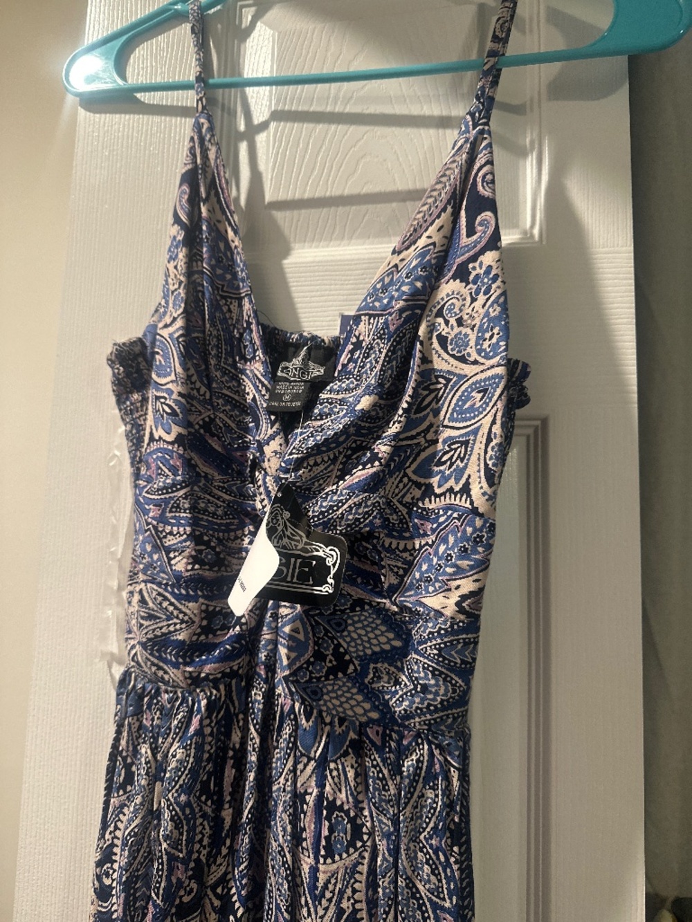 Angie dress size M
